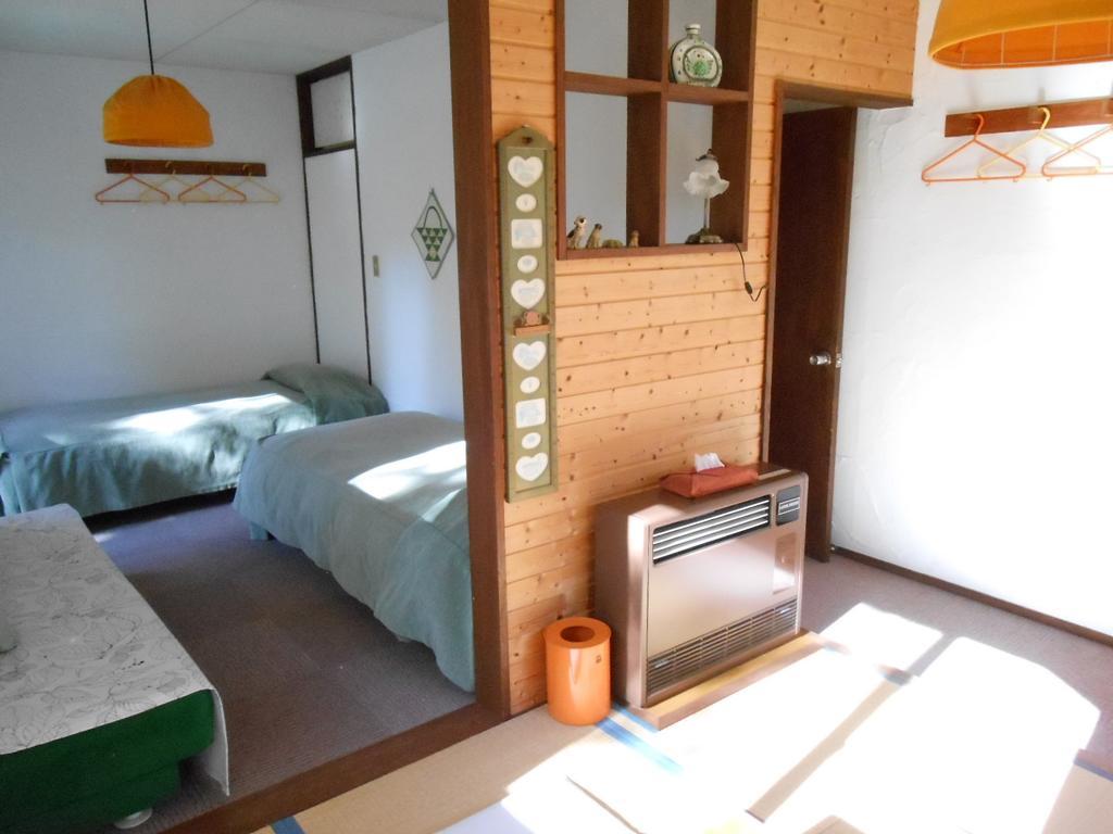 Pension Nugget Inn Hakuba Chambre photo